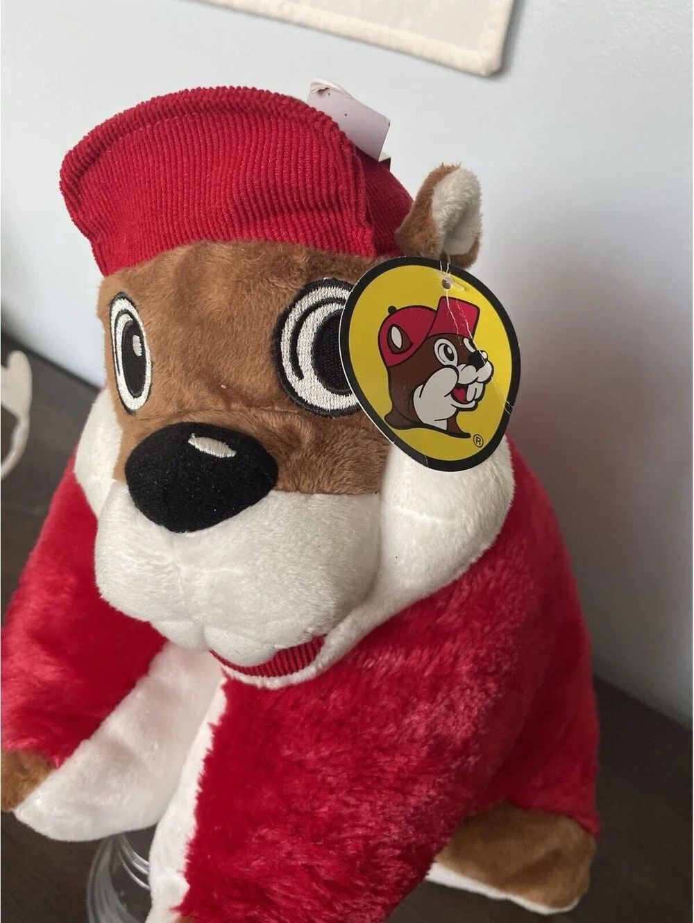 Buc-ee’s Pillow Pal Beaver Buddy 20” NWT red & white